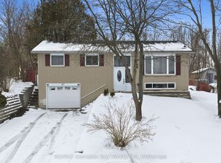 47 Easton Ave, Tay, ON L0K 1R0