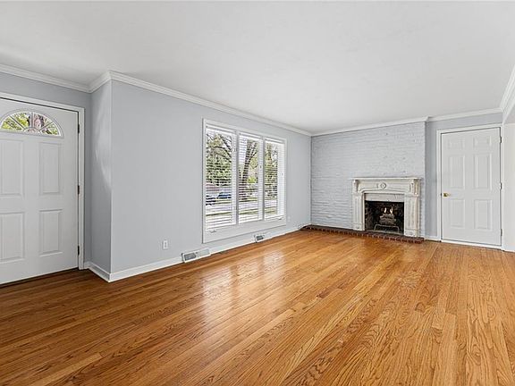 5th image of 7633 Tomahawk Rd
