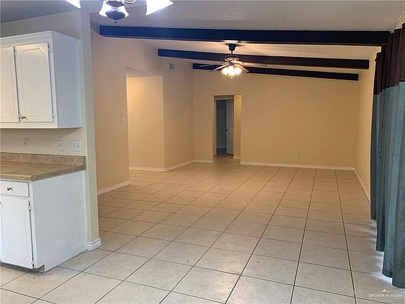 3rd image of 3204 Heron Ave