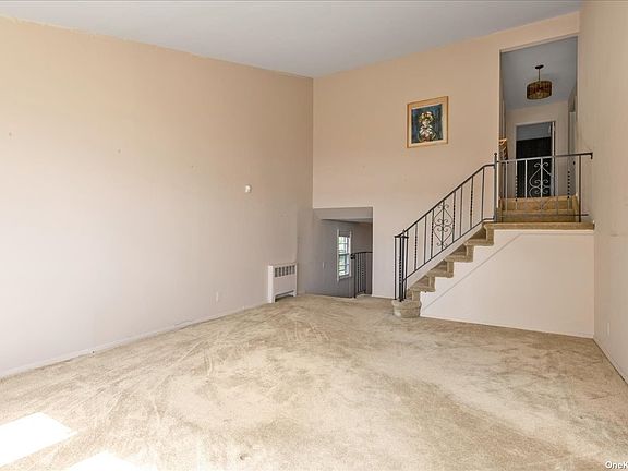 3rd image of 33-47 Bay Ct