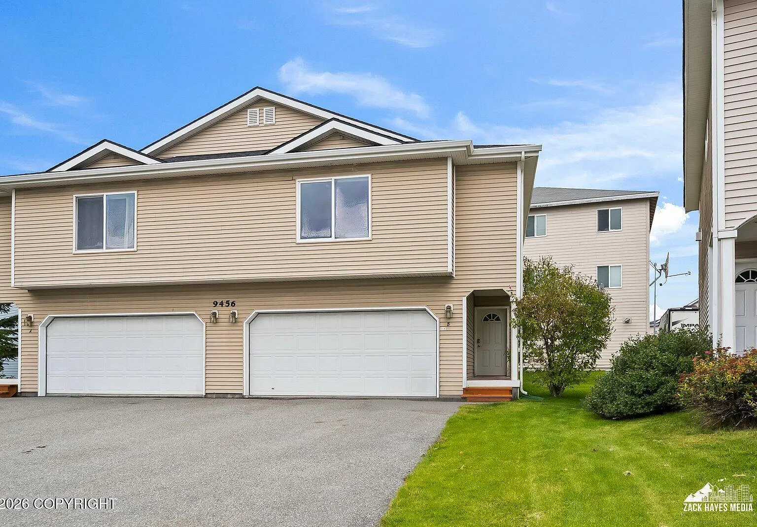 3 bed, 2.0 bath, 1590 sqft, $2,900 — Photo 1
