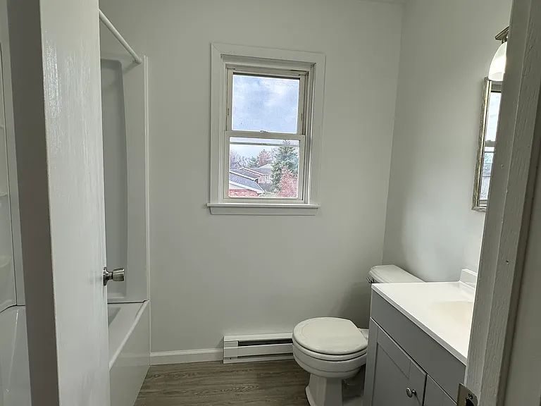 120 Buchanan St — Photo 6