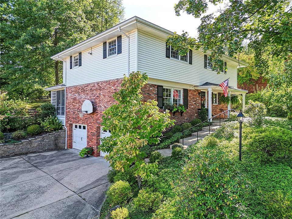 1st image of 107 Laurelwood Dr