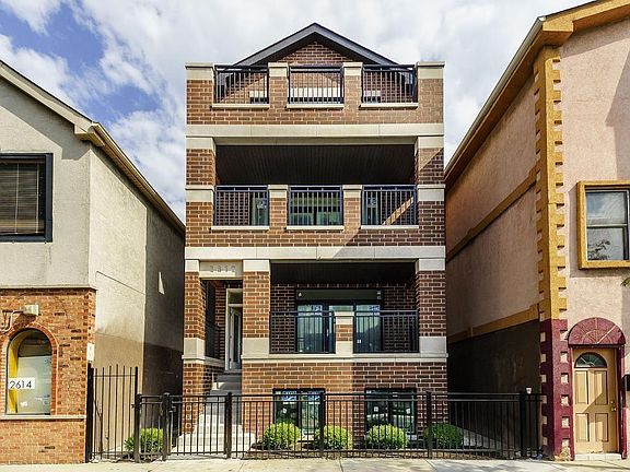 2nd image of 2833 N Kedzie Ave APT 3