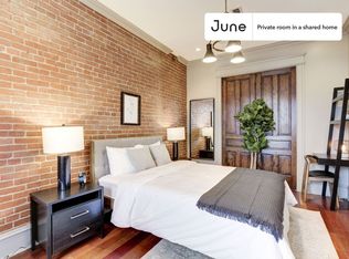 814 9th St NE #1-A, Washington, DC 20002