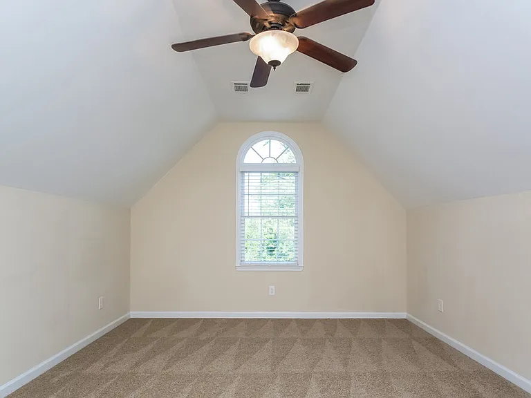 39 Crestview Dr — Photo 10