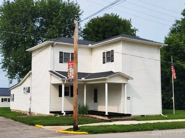 332 E Washington St, New Madison, OH 45346