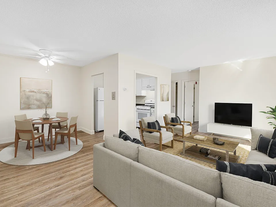 Parkway Apartments