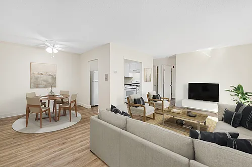 Parkway Cedarhurst Apartments Photo 1