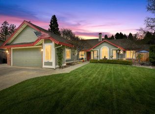 104 Moorland Ct, Roseville, CA 95661