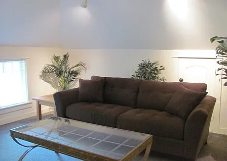 102 Highland Place - 5 — Photo 2