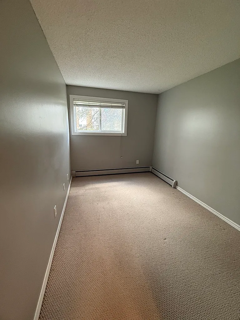 (PN 0250) Cozy 2-Bedroom Condo with Patio — Photo 3