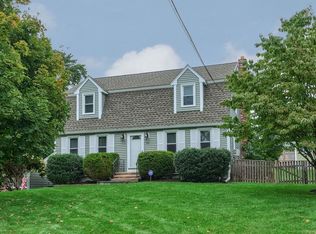 51 Jamestown Rd, Leominster, MA 01453