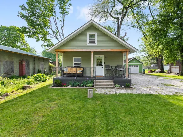 306 S Apple Rd, Osceola, IN 46561