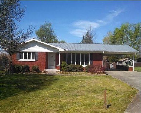 1st image of 303 Penick Ave