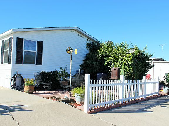 2nd image of 104 Buckboard Dr