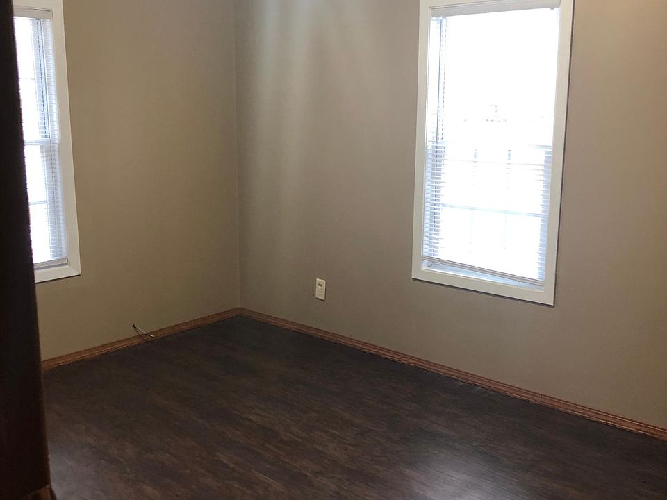 1st image of 105 Southern Pines Ave