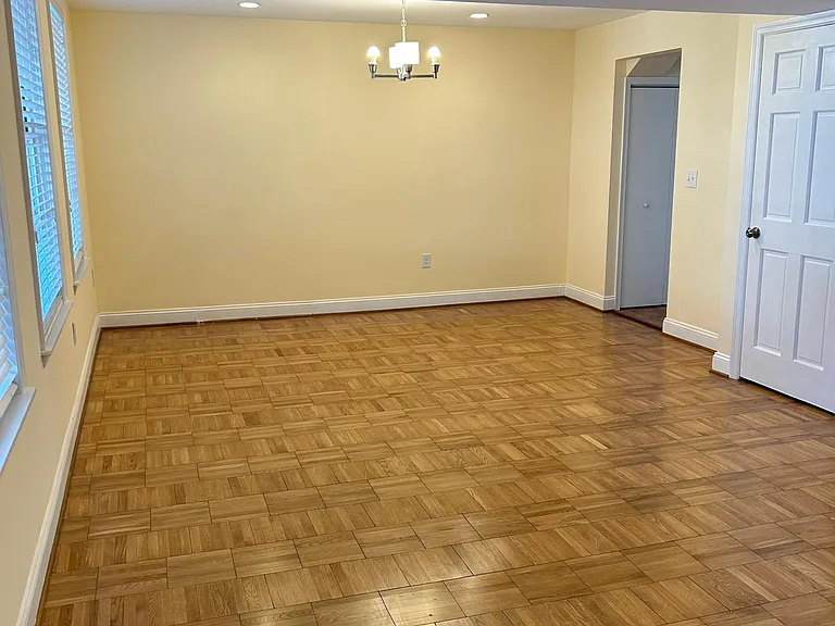 6106 41st Ave #B — Photo 3