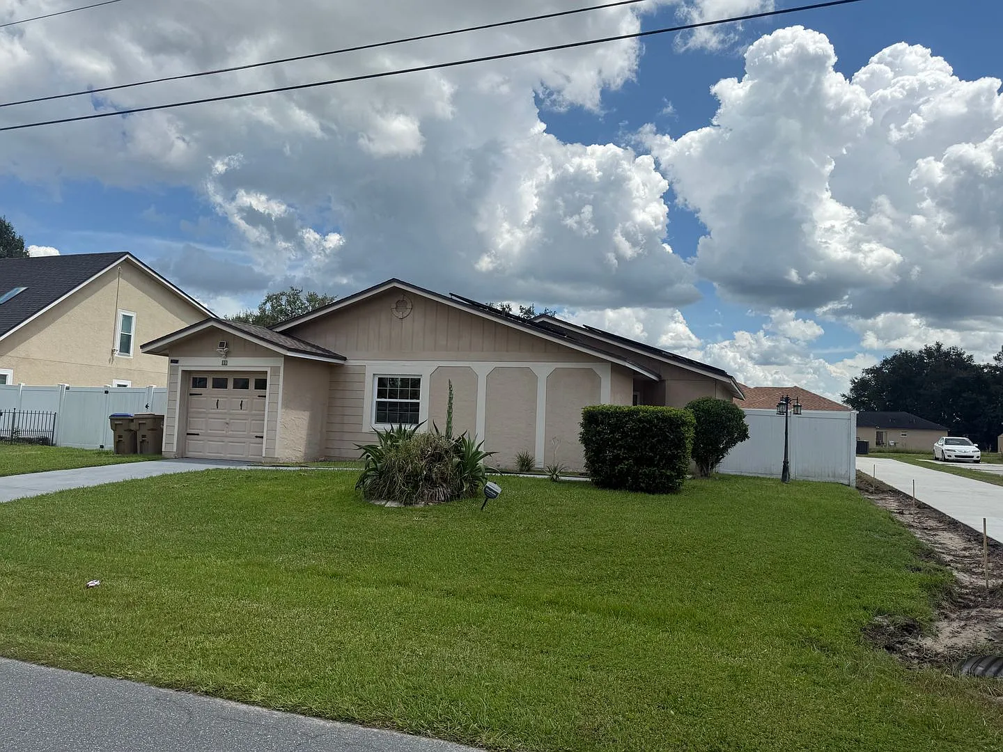 Charming 3-Bedroom Home with Modern Upgrades in Poinciana, FL — Photo 3