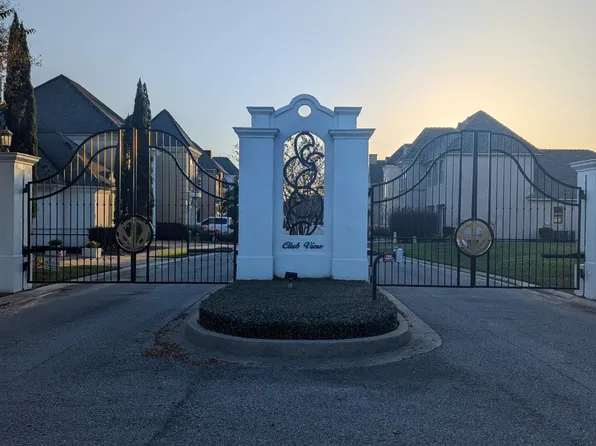 104 Club View Dr, Lafayette, LA 70503