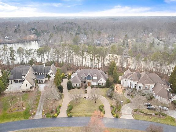 5th image of 812 Northern Shores Point