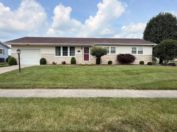 9036 Green Meadow Dr, Brookville, IN 47012