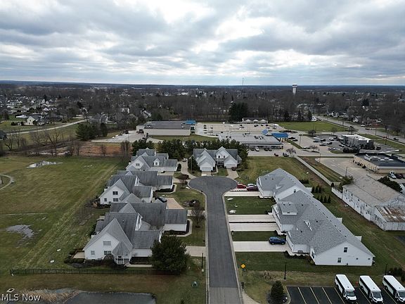 4th image of 567 Vicksburg Ct