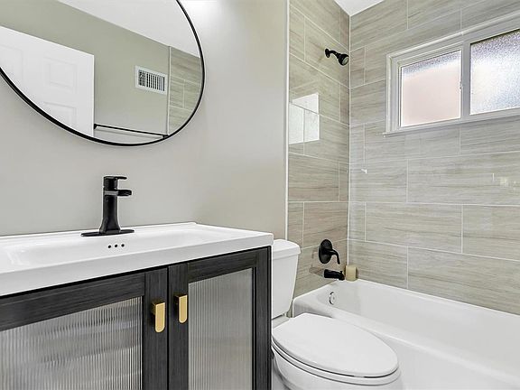 4th image of 519 Golden Valley Dr