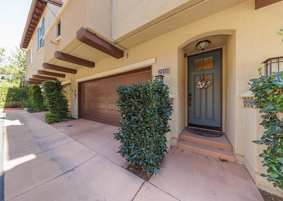 1st image of 2118 Cosmo Way