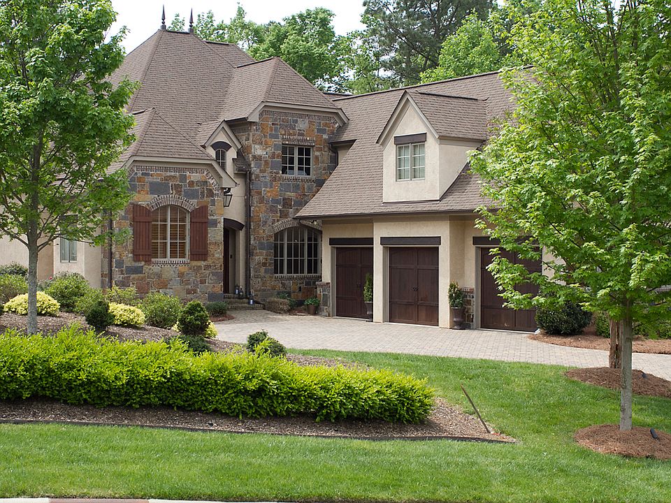 1st image of 3301 Lake Pointe Dr