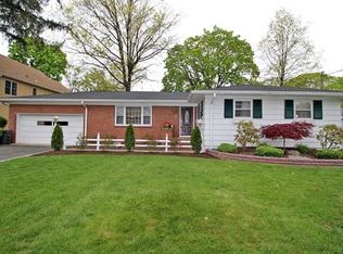 4 Sylvan Ave, Metuchen, NJ 08840