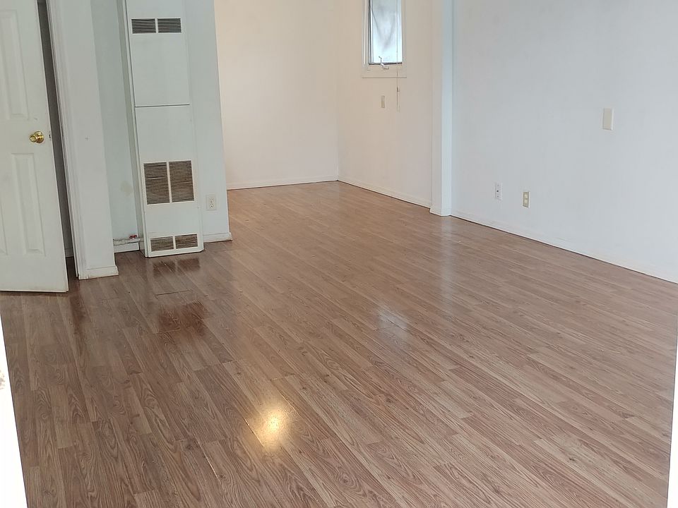 1st image of 621 Shattuck Ave S APT 3