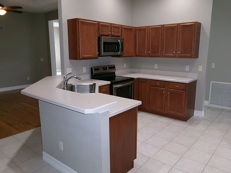 12415 Lake Valley Dr — Photo 12