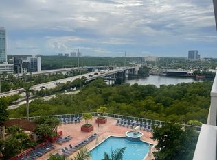 16800 N Bay Rd #1215, North Miami Beach, FL 33160