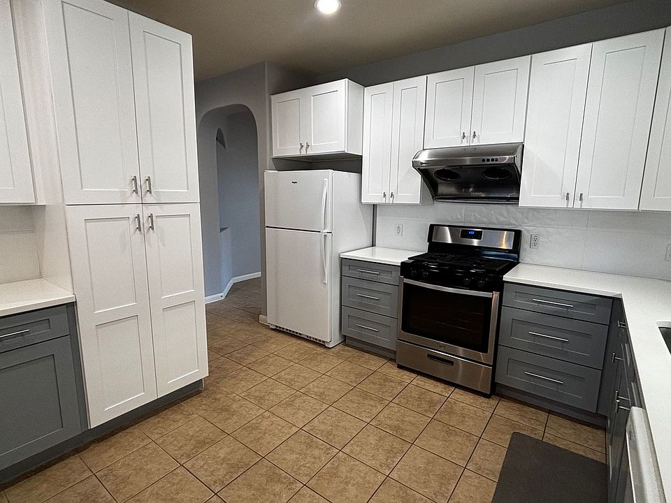 1st image of 2212 Buffalo Tundra Dr