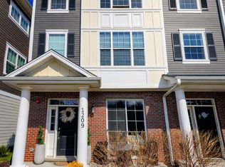 1209 Parker Dr, Glenview, IL