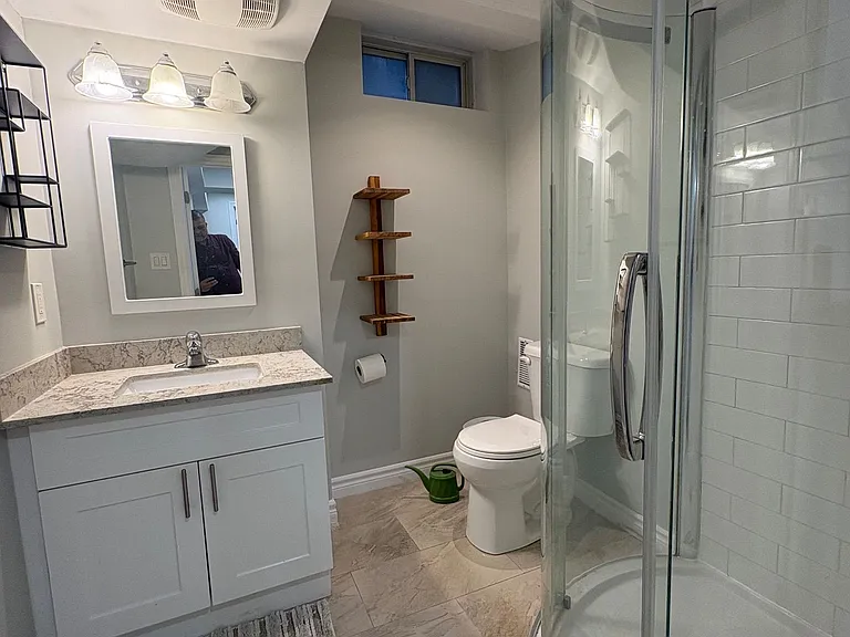 6772 Longview Pl #BASEMENT — Photo 13