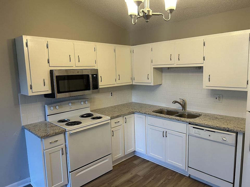 1st image of 3701 Squaw Valley Dr SW #A