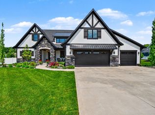 8251 Country Rail Dr SW, Byron Center, MI 49315