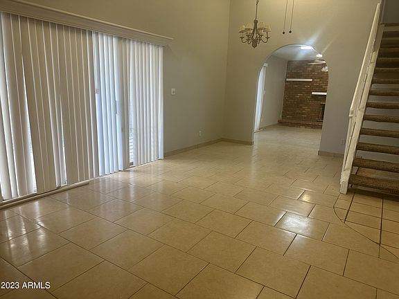 4th image of 4027 W Harmont Dr