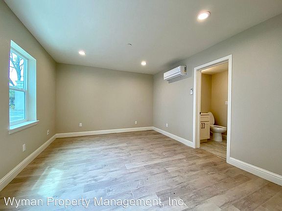 2nd image of 1228 Randolph St #A
