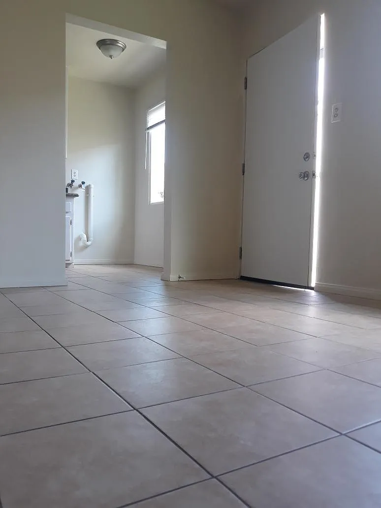 1 bed, 475 sqft, $2,200 — Photo 1