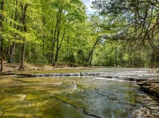 1587 Elnora Rd, White Bluff, TN 37187