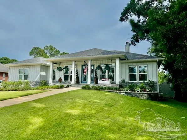 2842 Via Roma Ct, Gulf Breeze, FL 32563