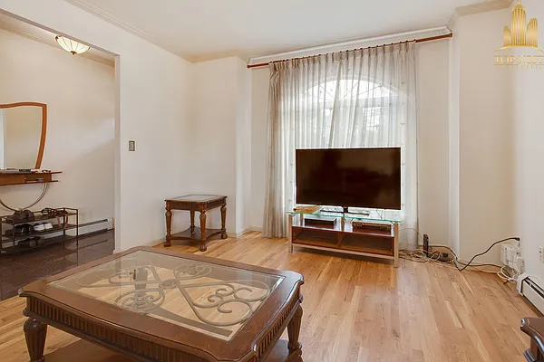 Sold by Top Nest Inc. | media 31