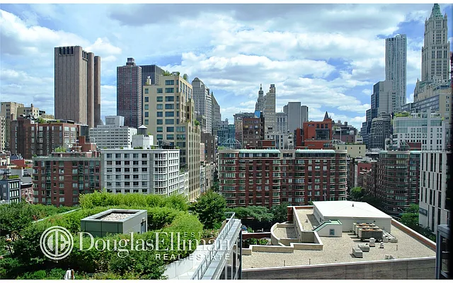 Rented by Douglas Elliman | media 31
