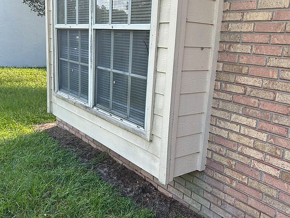 2nd image of 1359 Hayward Ave