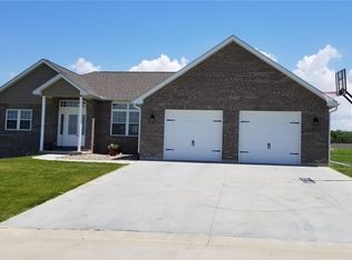 642 Jonathan Rd, Hannibal, MO 63401