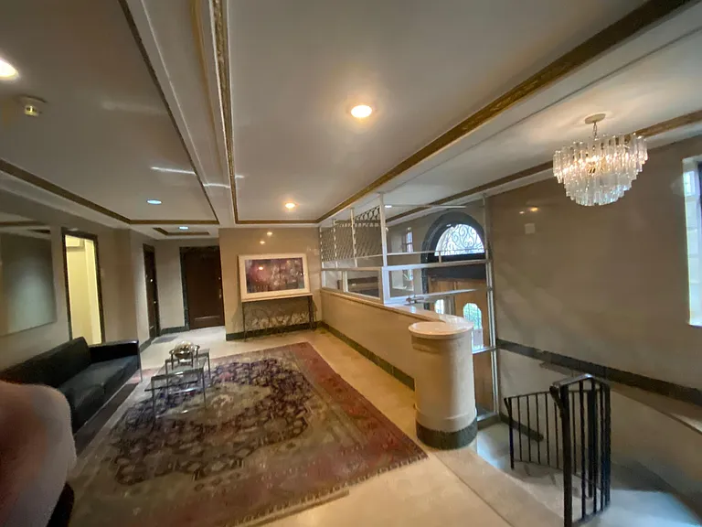 1212 Delaware Ave #D6 — Photo 10