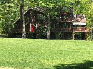 115 Rim Rock Ct, Milford, PA 18337